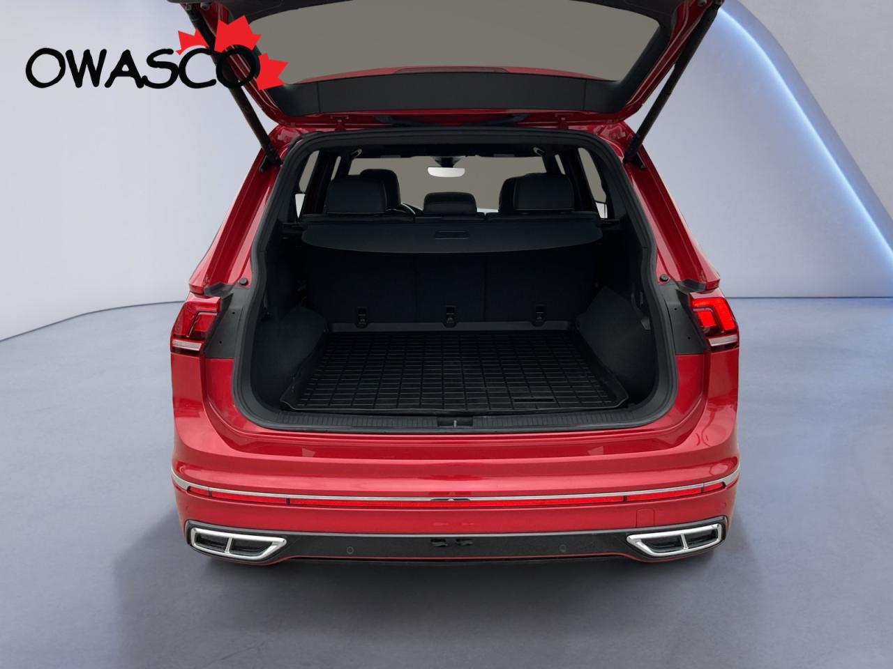 2024 Volkswagen Tiguan 2.0L One Owner! Leather! Sunroof! Why Buy New? Photo