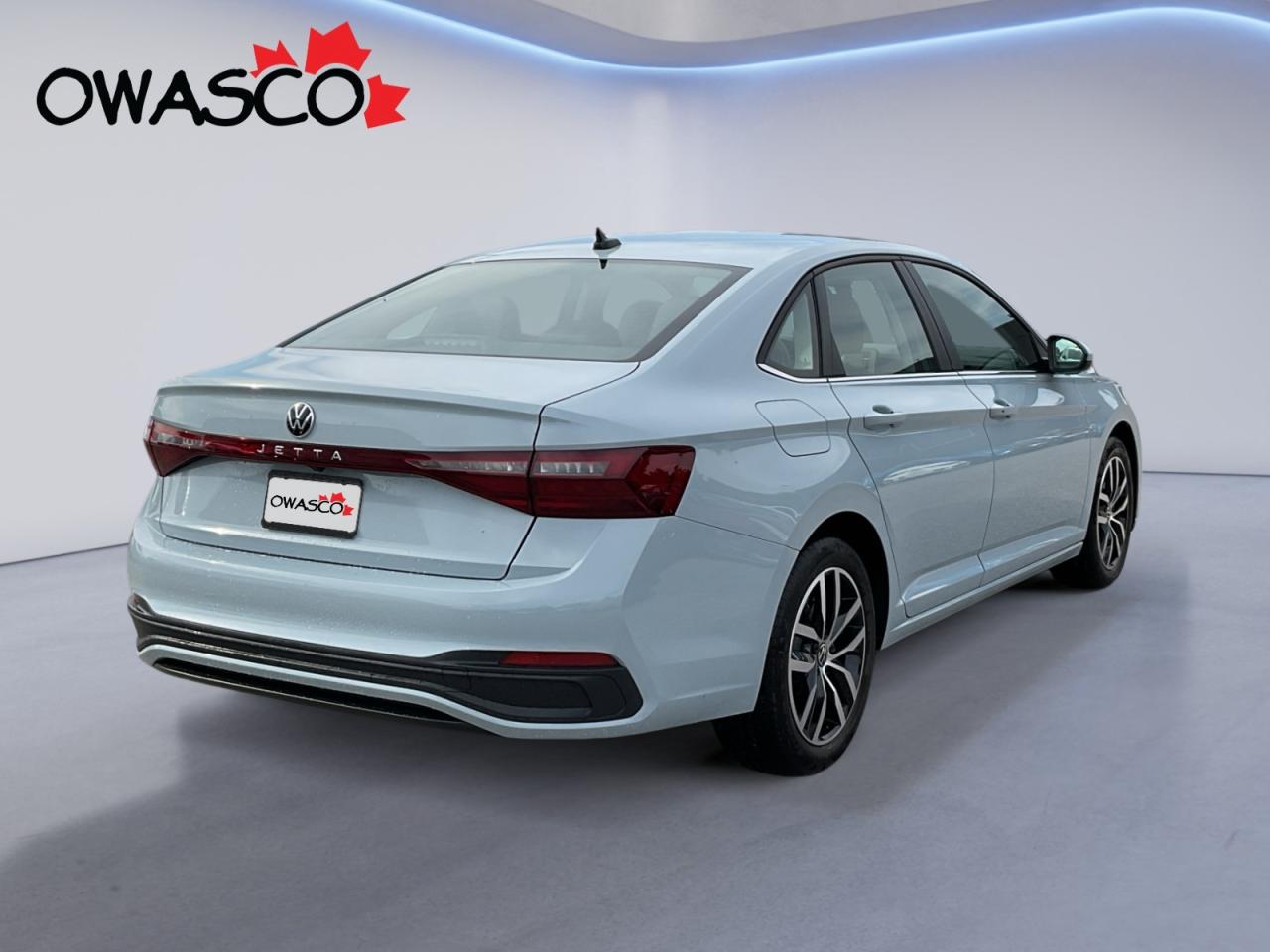 2025 Volkswagen Jetta 1.5L Why Buy New? VW Corporate Car! Great kms! Photo4