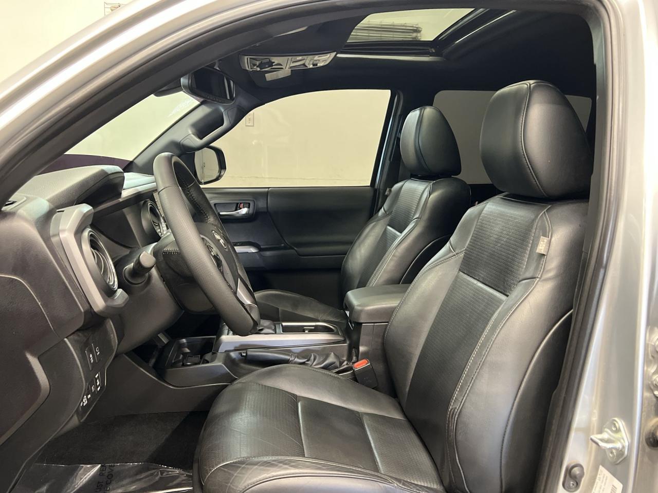 2023 Toyota Tacoma TRD OFF-ROAD PREMIUM 4X4|HTD LEATHER |SUNROOF |NAV Photo