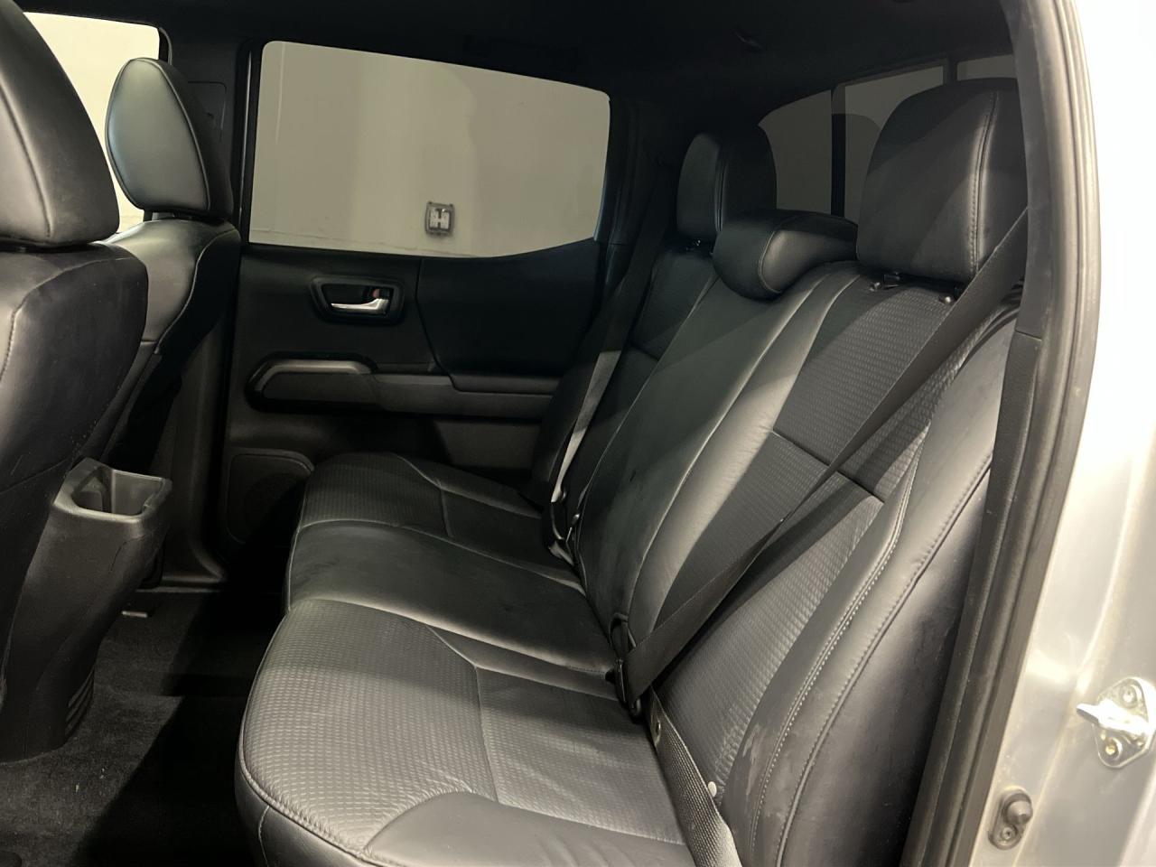 2023 Toyota Tacoma TRD OFF-ROAD PREMIUM 4X4|HTD LEATHER |SUNROOF |NAV Photo