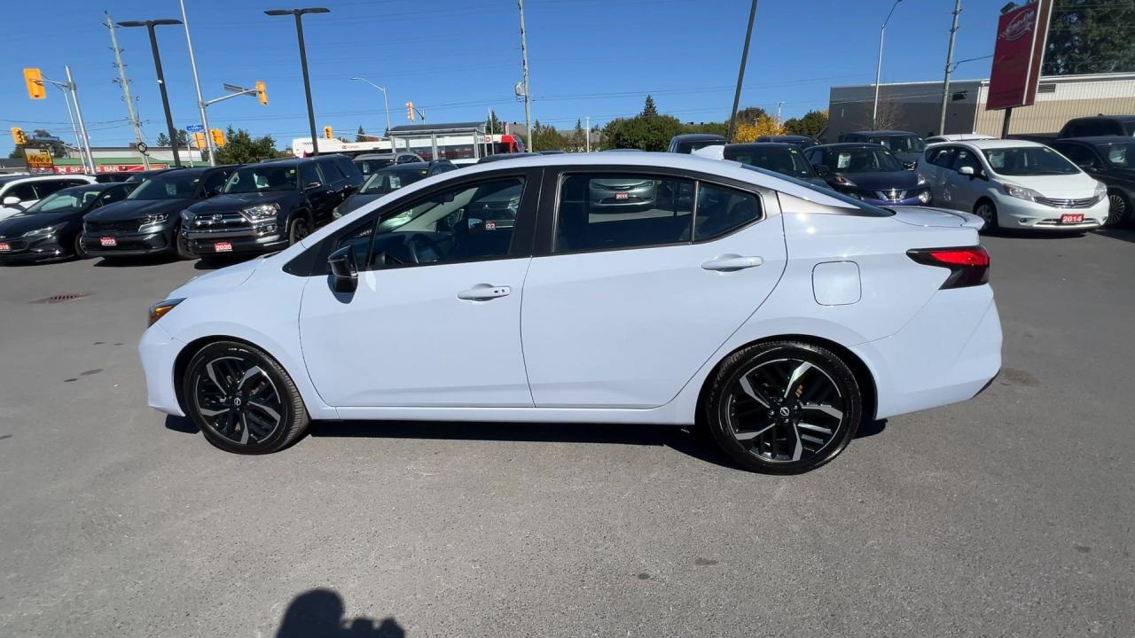 2023 Nissan Versa SR | CARPLAY | 17IN ALLOYS | BLIND SPOT |BLUETOOTH Photo4