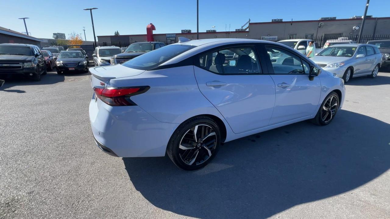 2023 Nissan Versa SR | CARPLAY | 17IN ALLOYS | BLIND SPOT |BLUETOOTH Photo