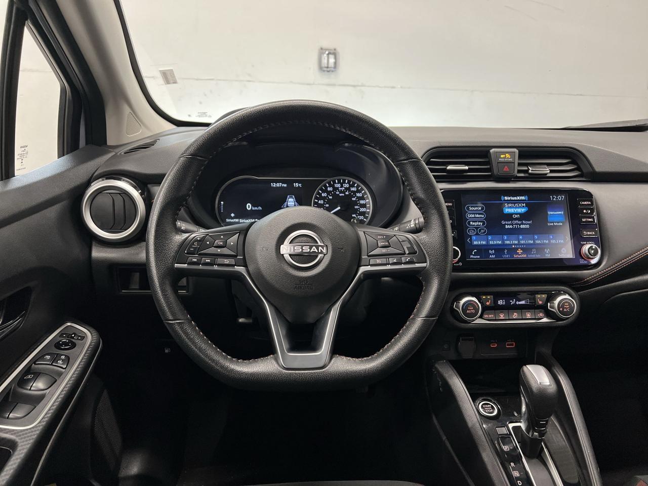 2023 Nissan Versa SR | CARPLAY | 17IN ALLOYS | BLIND SPOT |BLUETOOTH Photo