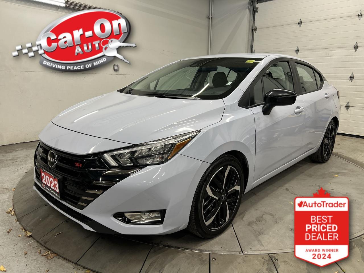 2023 Nissan Versa SR | CARPLAY | 17IN ALLOYS | BLIND SPOT |BLUETOOTH Photo0