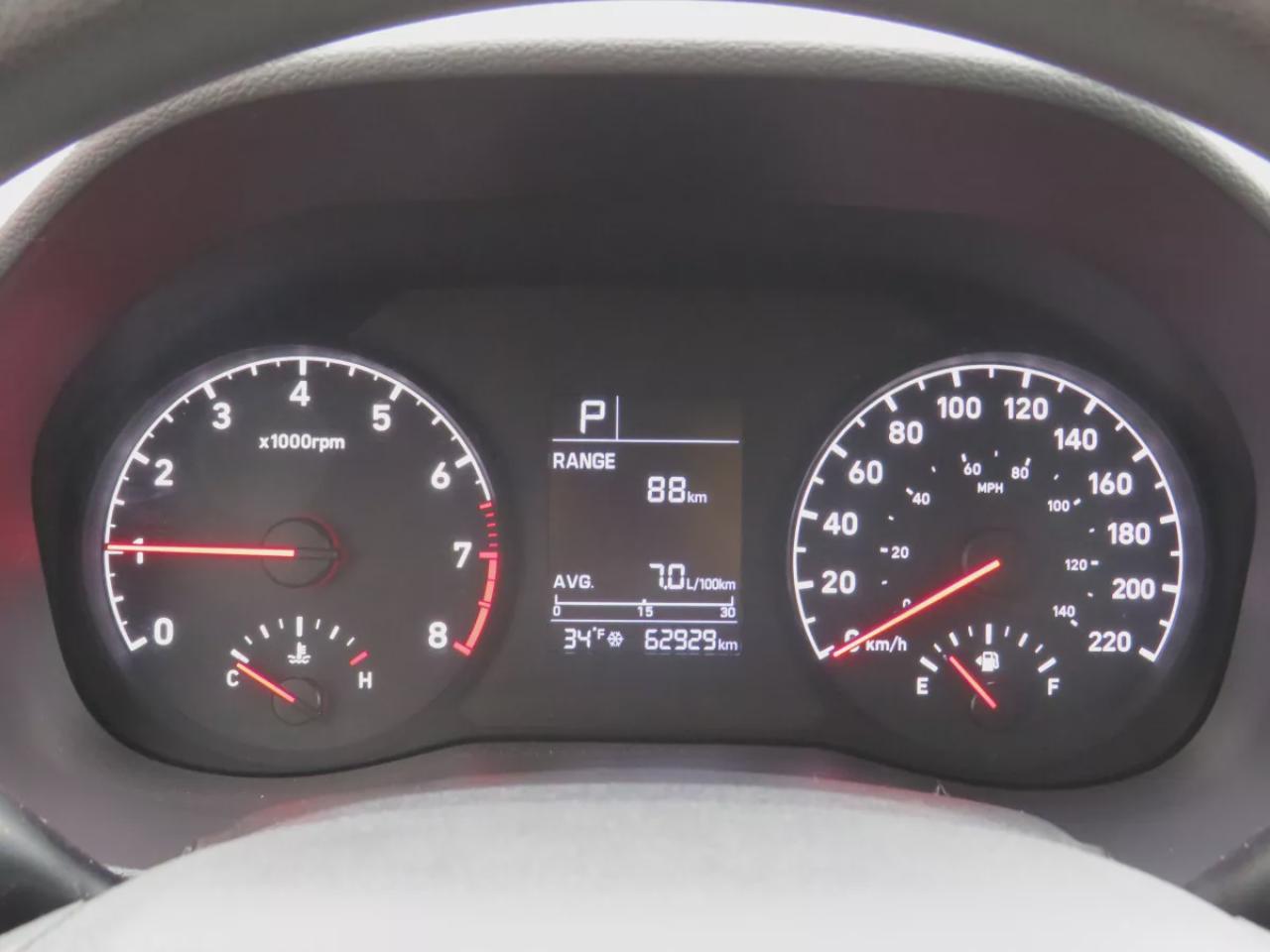 2019 Hyundai Accent Preferred (**LOW KM!!**CLEAN TITLE/NO ACCIDENTS!!**SAFETY/CERTIFIED!!**WINTER TIRES!!**HEATED SEATS**ALLOY RIMS**REVERSE CAMERA**A/C**USB/AUX**CRUISE CONTROL**BLUETOOTH**) Photo