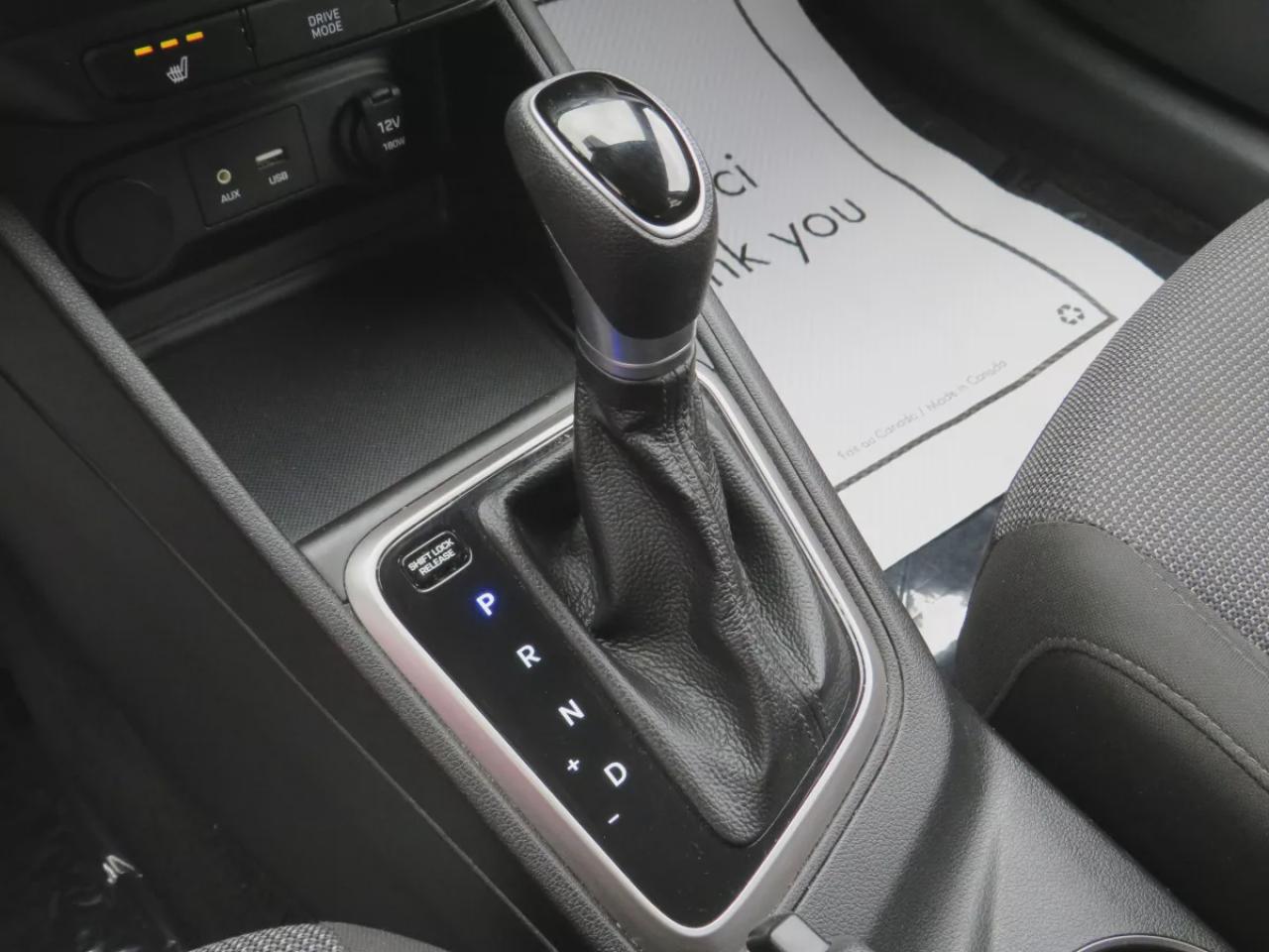 2019 Hyundai Accent Preferred (**LOW KM!!**CLEAN TITLE/NO ACCIDENTS!!**SAFETY/CERTIFIED!!**WINTER TIRES!!**HEATED SEATS**ALLOY RIMS**REVERSE CAMERA**A/C**USB/AUX**CRUISE CONTROL**BLUETOOTH**) Photo