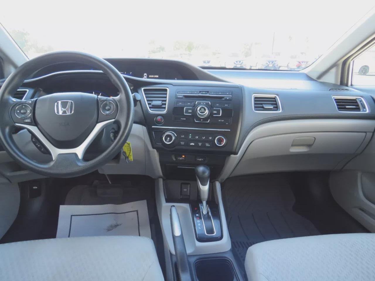 2015 Honda Civic Sedan LX (**LOW KM!!**CLEAN TITLE/NO ACCIDENTS!!**SAFETY/CERTIFIED!!**ALLOY RIMS**AUTOMATIC**A/C**HEATED SEATS**POWER WINDOWS**POWER LOCKS**ECON MODE**) Photo