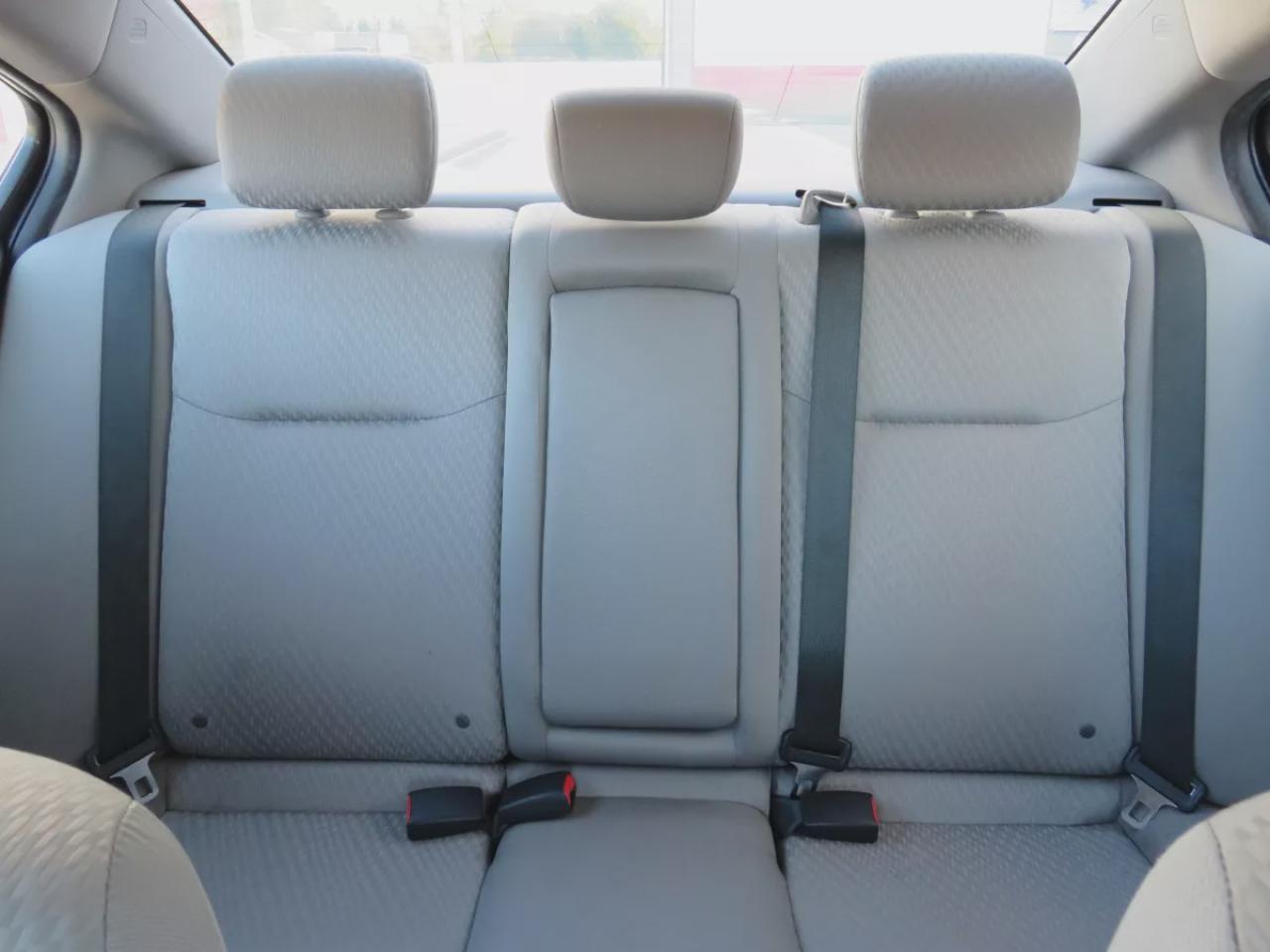 2015 Honda Civic Sedan LX (**LOW KM!!**CLEAN TITLE/NO ACCIDENTS!!**SAFETY/CERTIFIED!!**ALLOY RIMS**AUTOMATIC**A/C**HEATED SEATS**POWER WINDOWS**POWER LOCKS**ECON MODE**) Photo