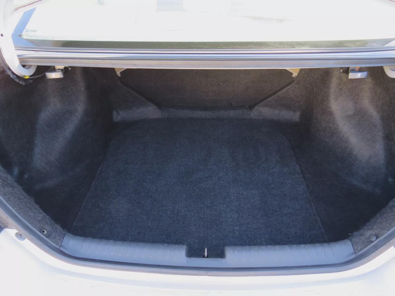 2015 Honda Civic Sedan LX (**LOW KM!!**CLEAN TITLE/NO ACCIDENTS!!**SAFETY/CERTIFIED!!**ALLOY RIMS**AUTOMATIC**A/C**HEATED SEATS**POWER WINDOWS**POWER LOCKS**ECON MODE**) Photo