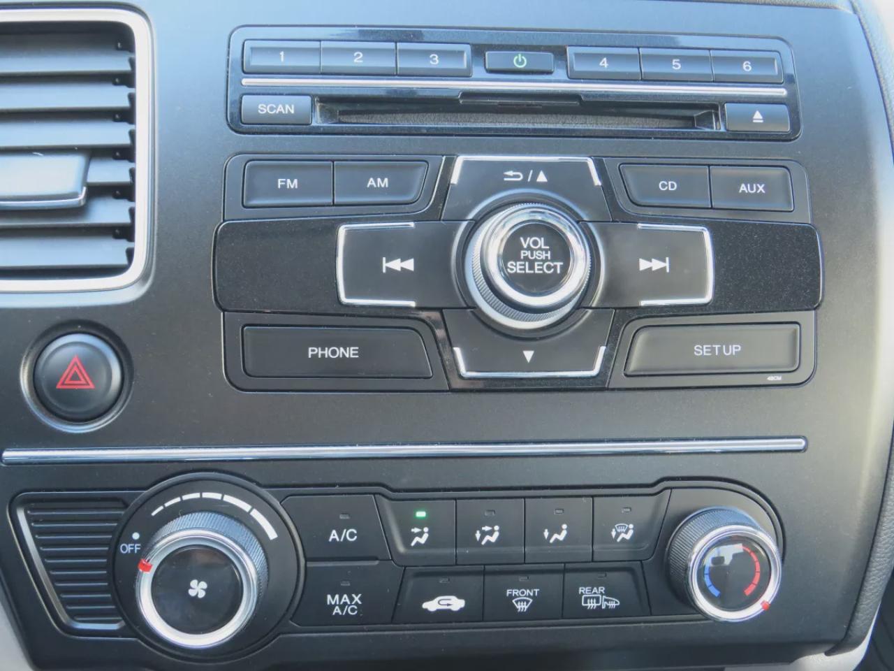 2015 Honda Civic Sedan LX (**LOW KM!!**CLEAN TITLE/NO ACCIDENTS!!**SAFETY/CERTIFIED!!**ALLOY RIMS**AUTOMATIC**A/C**HEATED SEATS**POWER WINDOWS**POWER LOCKS**ECON MODE**) Photo