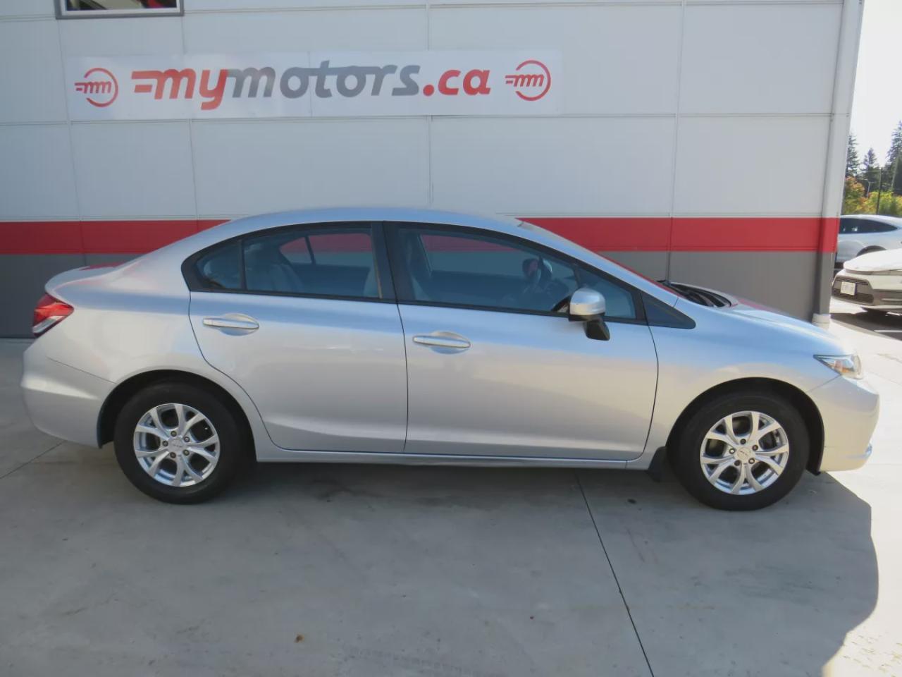 2015 Honda Civic Sedan LX (**LOW KM!!**CLEAN TITLE/NO ACCIDENTS!!**SAFETY/CERTIFIED!!**ALLOY RIMS**AUTOMATIC**A/C**HEATED SEATS**POWER WINDOWS**POWER LOCKS**ECON MODE**) Photo