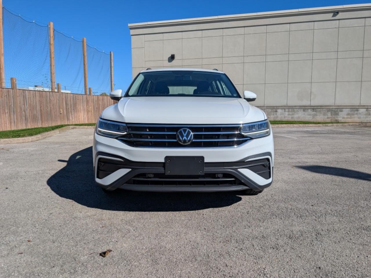 2022 Volkswagen Tiguan Trendline  **BLIND SPOT - HTD SW** Photo