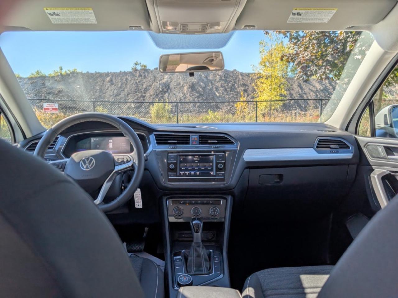 2022 Volkswagen Tiguan Trendline  **BLIND SPOT - HTD SW** Photo