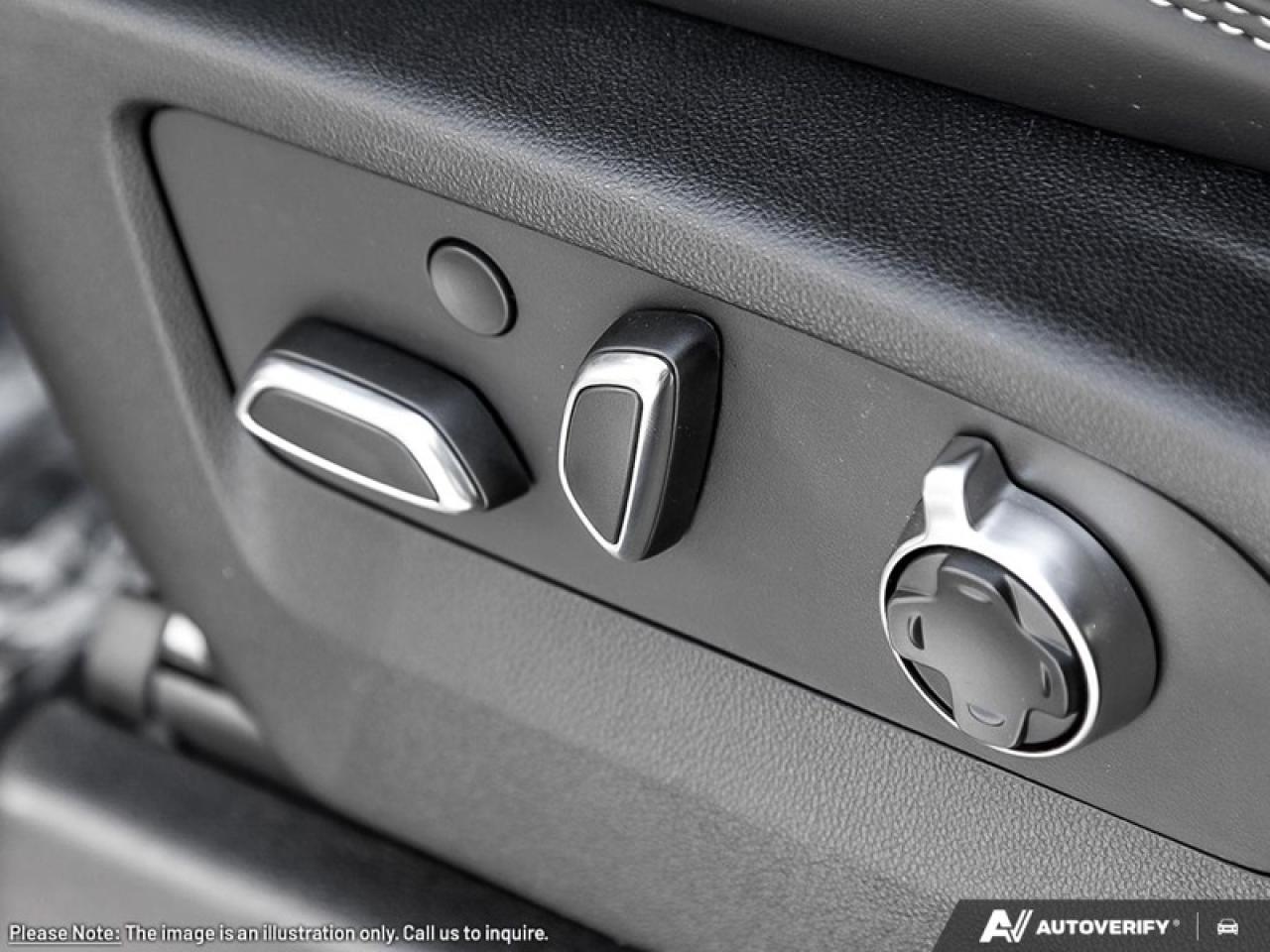 2026 GMC Sierra 1500 Denali Ultimate  ULTIMATE, 6.2 V8, CREW, POWER STEPS Photo