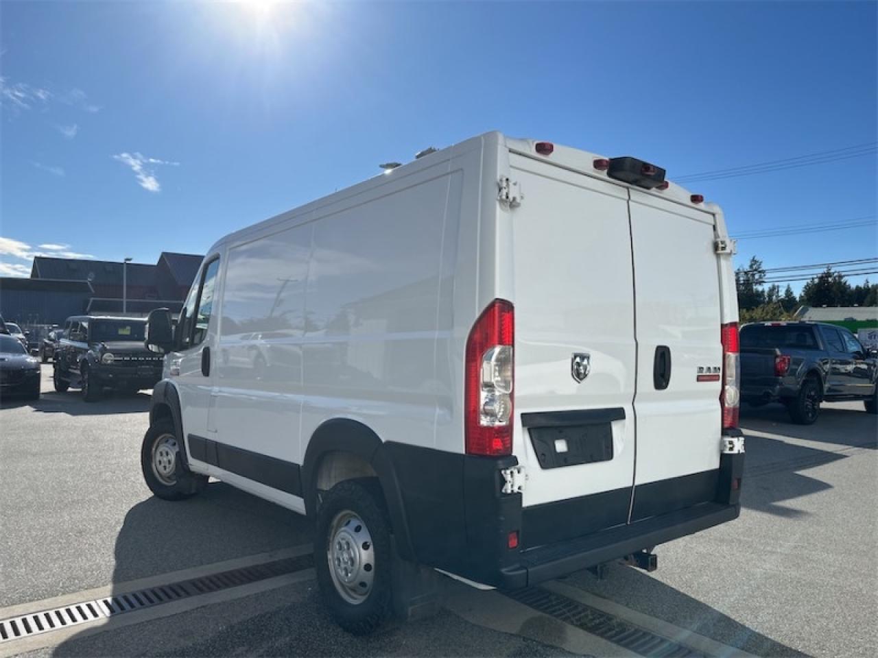 2019 RAM Cargo Van ProMaster 1500 Low Roof 118 Photo