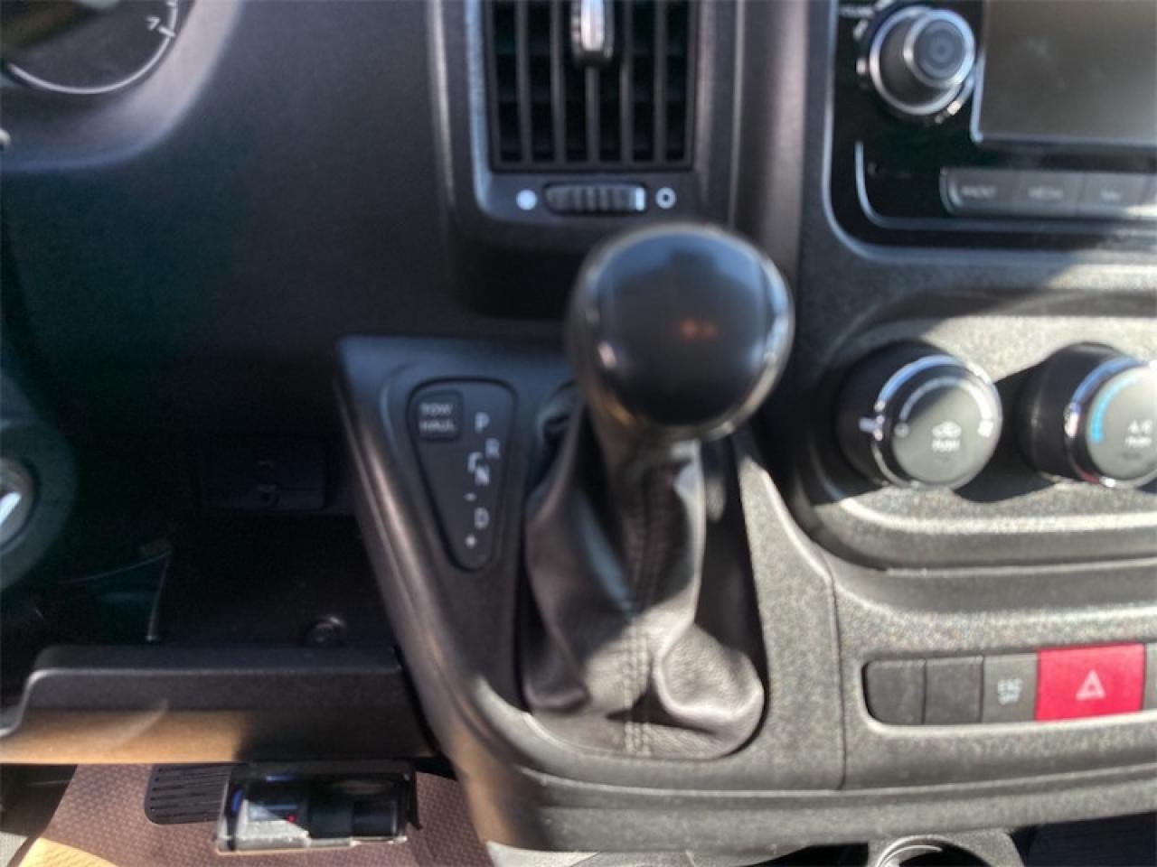 2019 RAM Cargo Van ProMaster 1500 Low Roof 118 Photo5