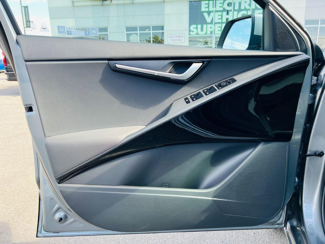 2026 Kia NIRO PHEV EX Photo