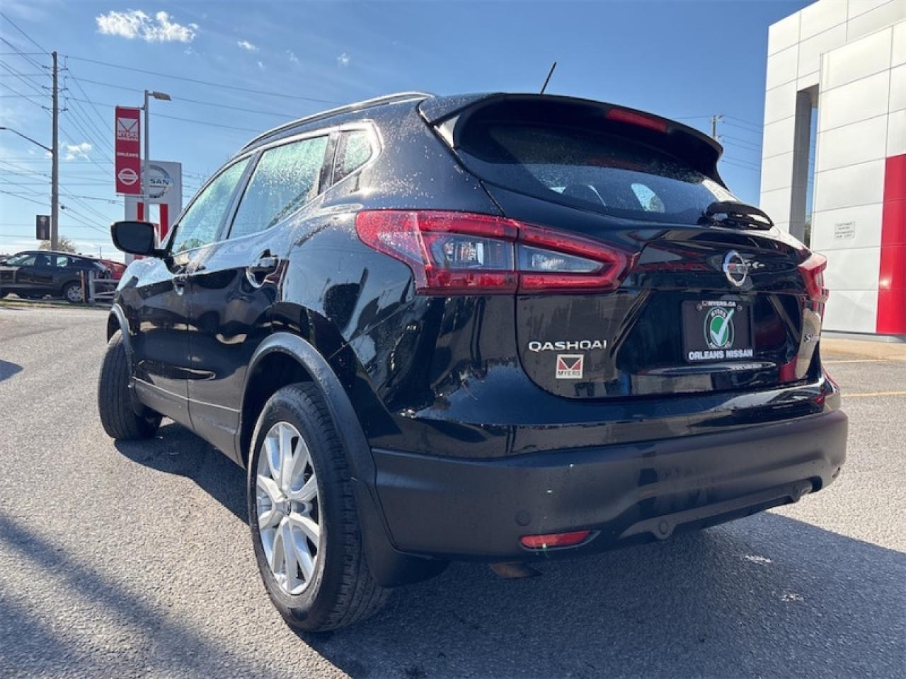 2023 Nissan Qashqai SV AWD  - Sunroof -  Heated Seats Photo