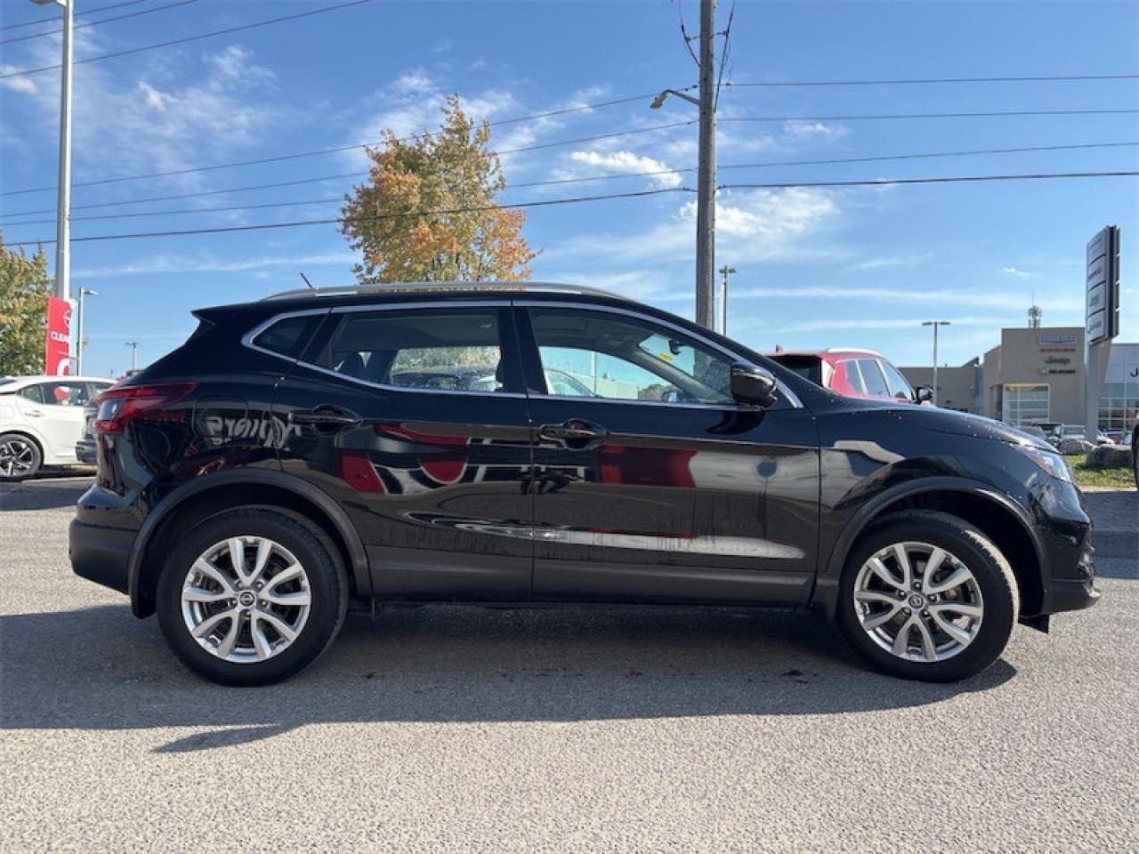 2023 Nissan Qashqai SV AWD  - Sunroof -  Heated Seats Photo