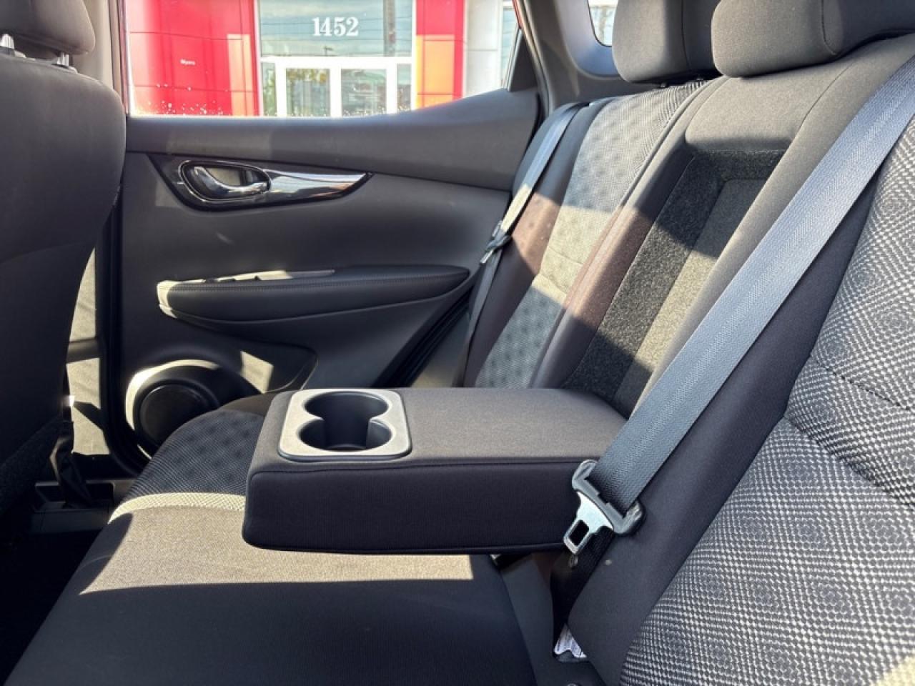2023 Nissan Qashqai SV AWD  - Sunroof -  Heated Seats Photo