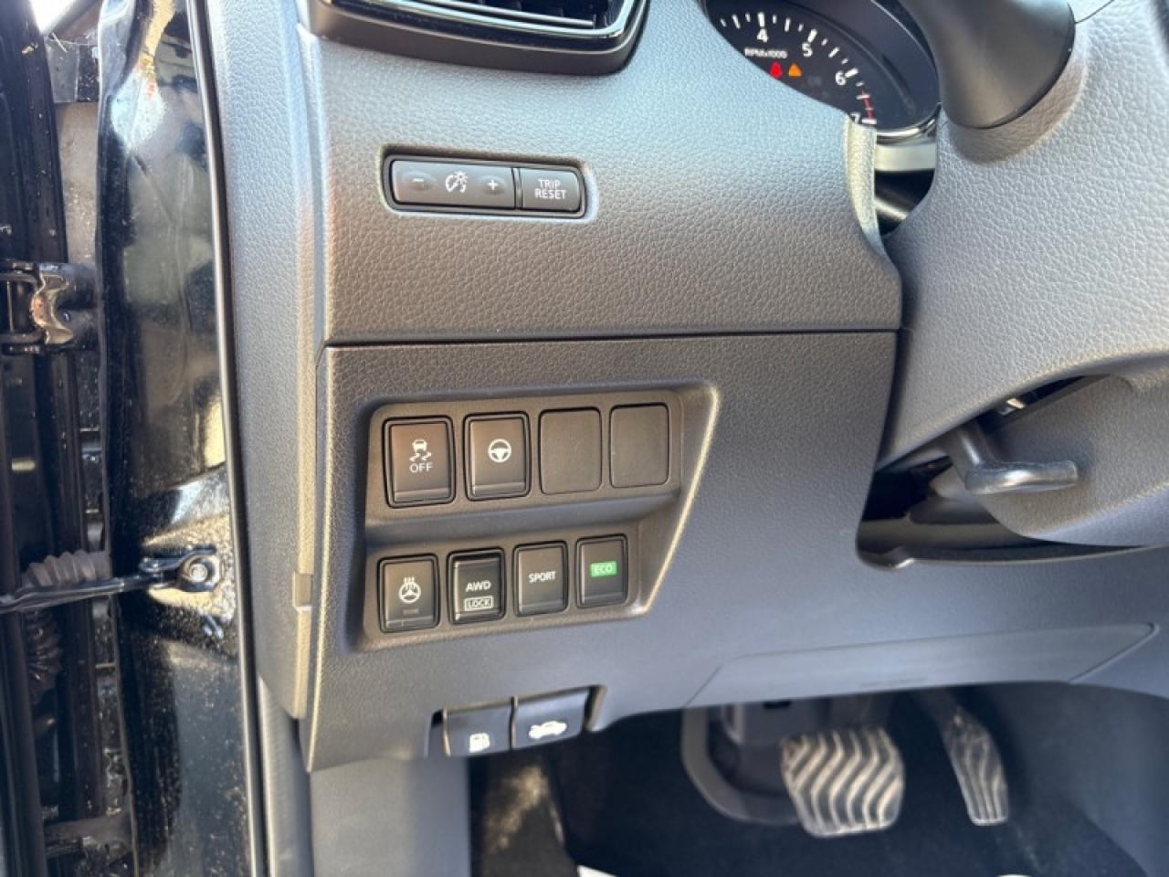 2023 Nissan Qashqai SV AWD  - Sunroof -  Heated Seats Photo