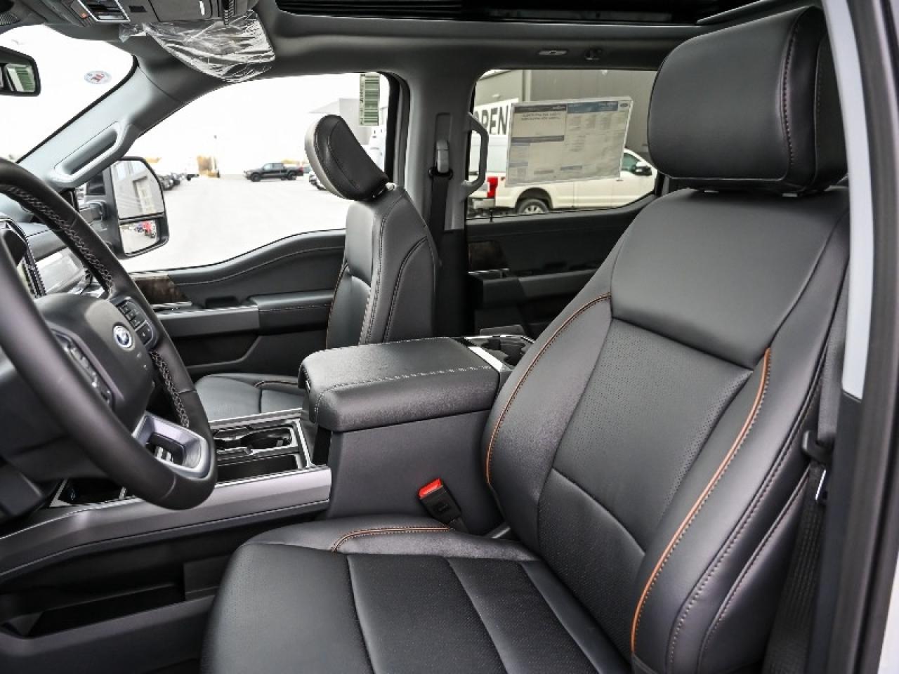 2026 Ford F-250 Super Duty SRW Lariat Photo