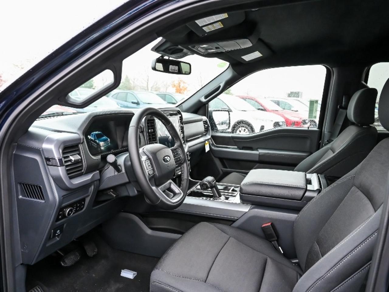 2025 Ford F-150 XLT Photo