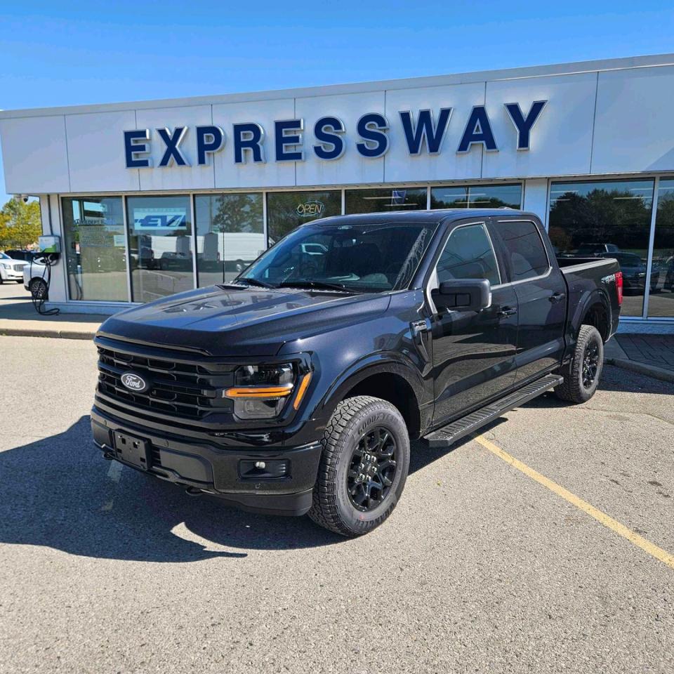 New 2025 Ford F-150 XLT for sale in Stratford, ON