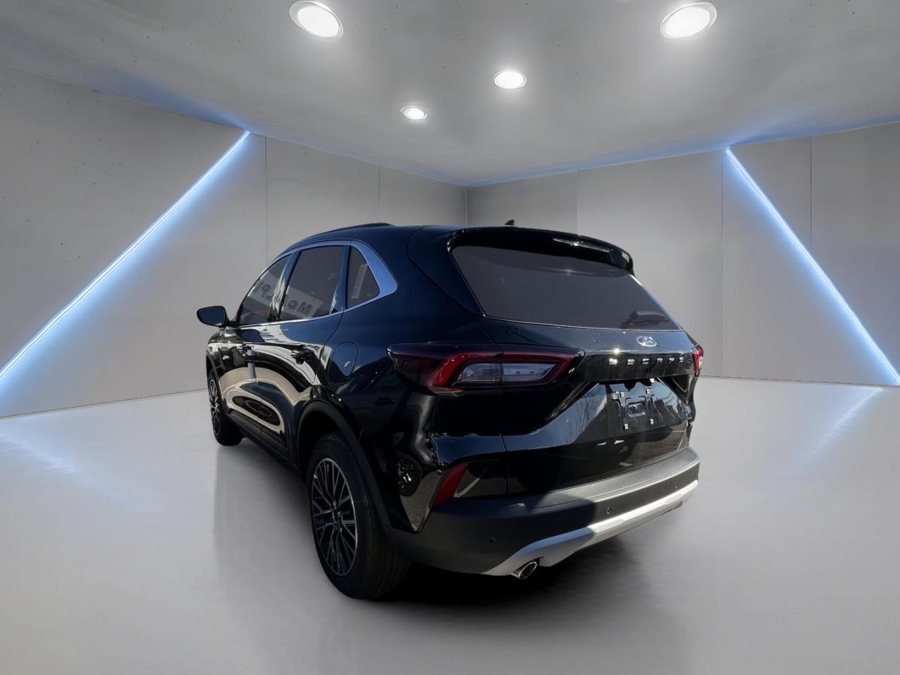 2026 Ford Escape Hybrid PHEV Photo