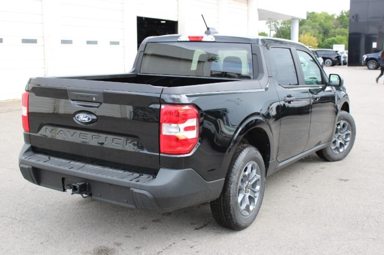 2025 Ford Maverick XLT Photo