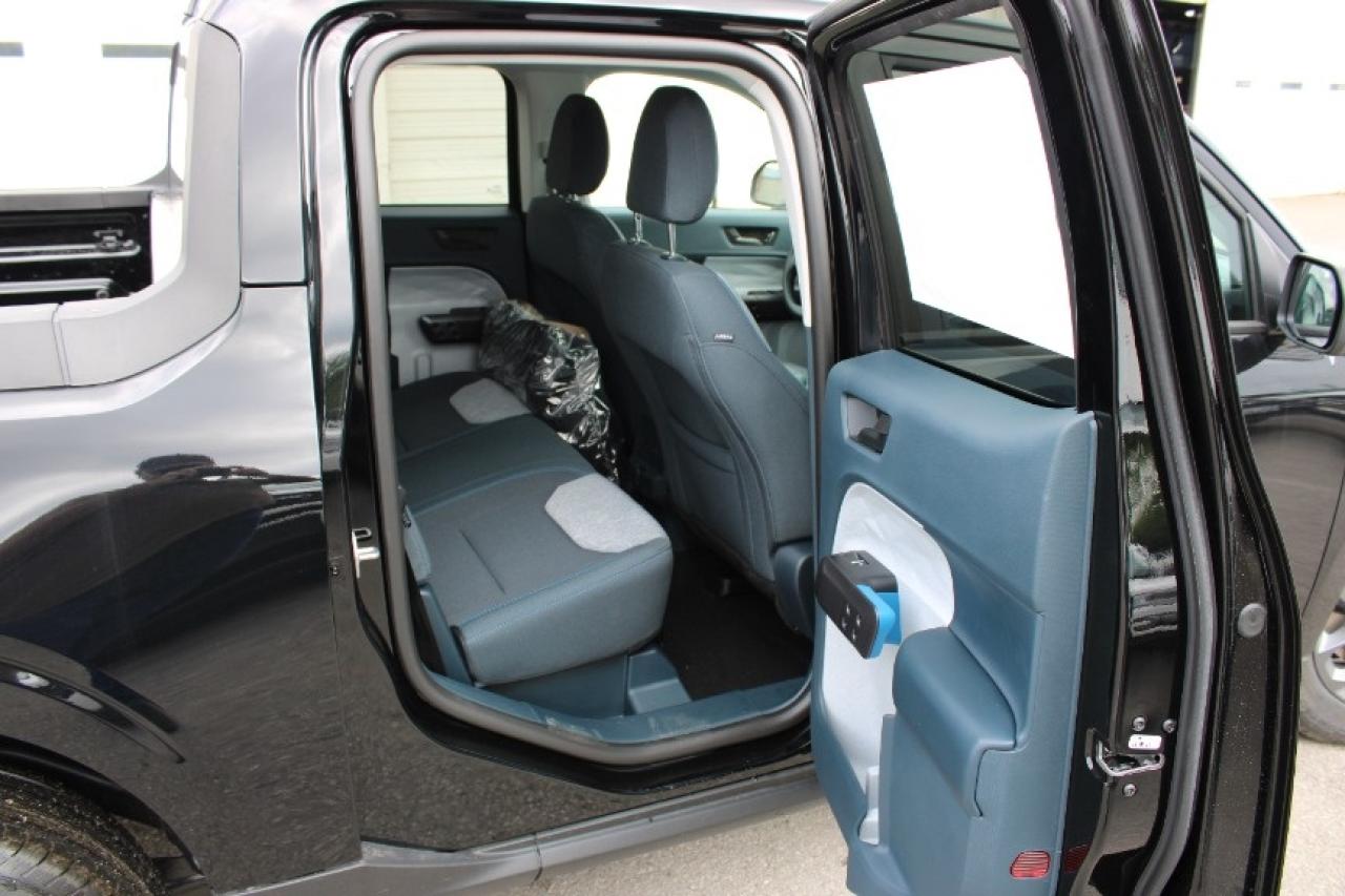 2025 Ford Maverick XLT Photo