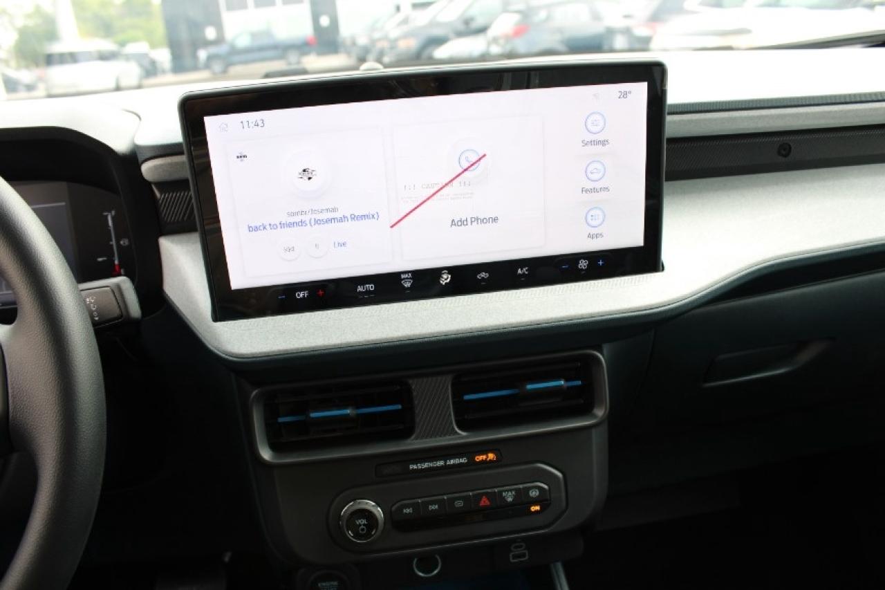 2025 Ford Maverick XLT Photo