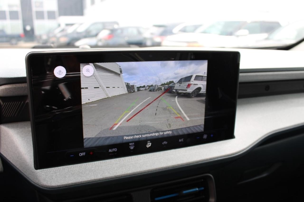 2025 Ford Maverick XLT Photo