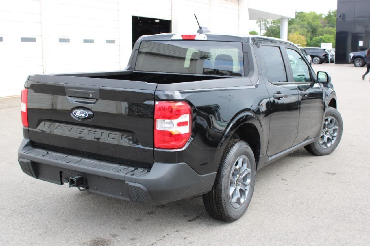 2025 Ford Maverick XLT Photo