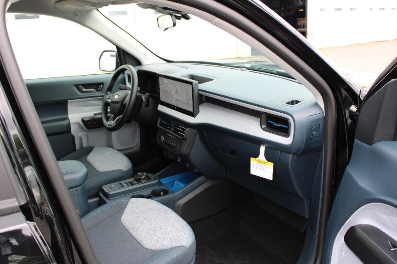 2025 Ford Maverick XLT Photo