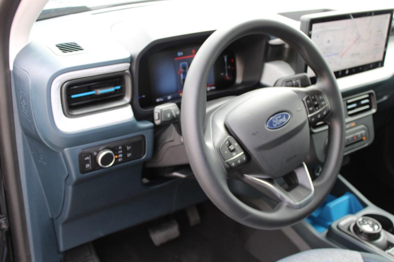 2025 Ford Maverick XLT Photo