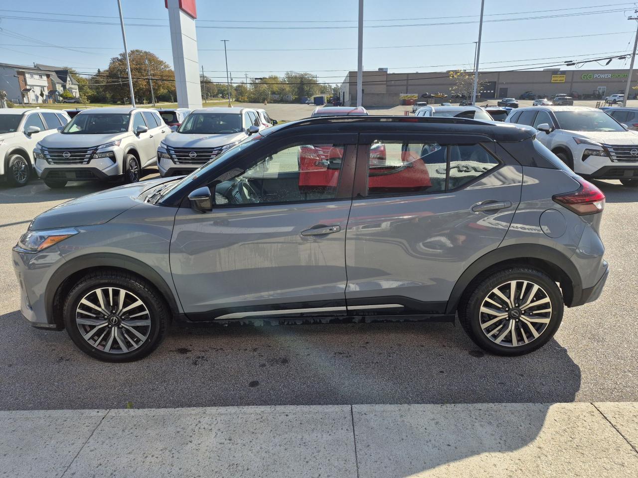 2023 Nissan Kicks SR PREMIUM Photo5