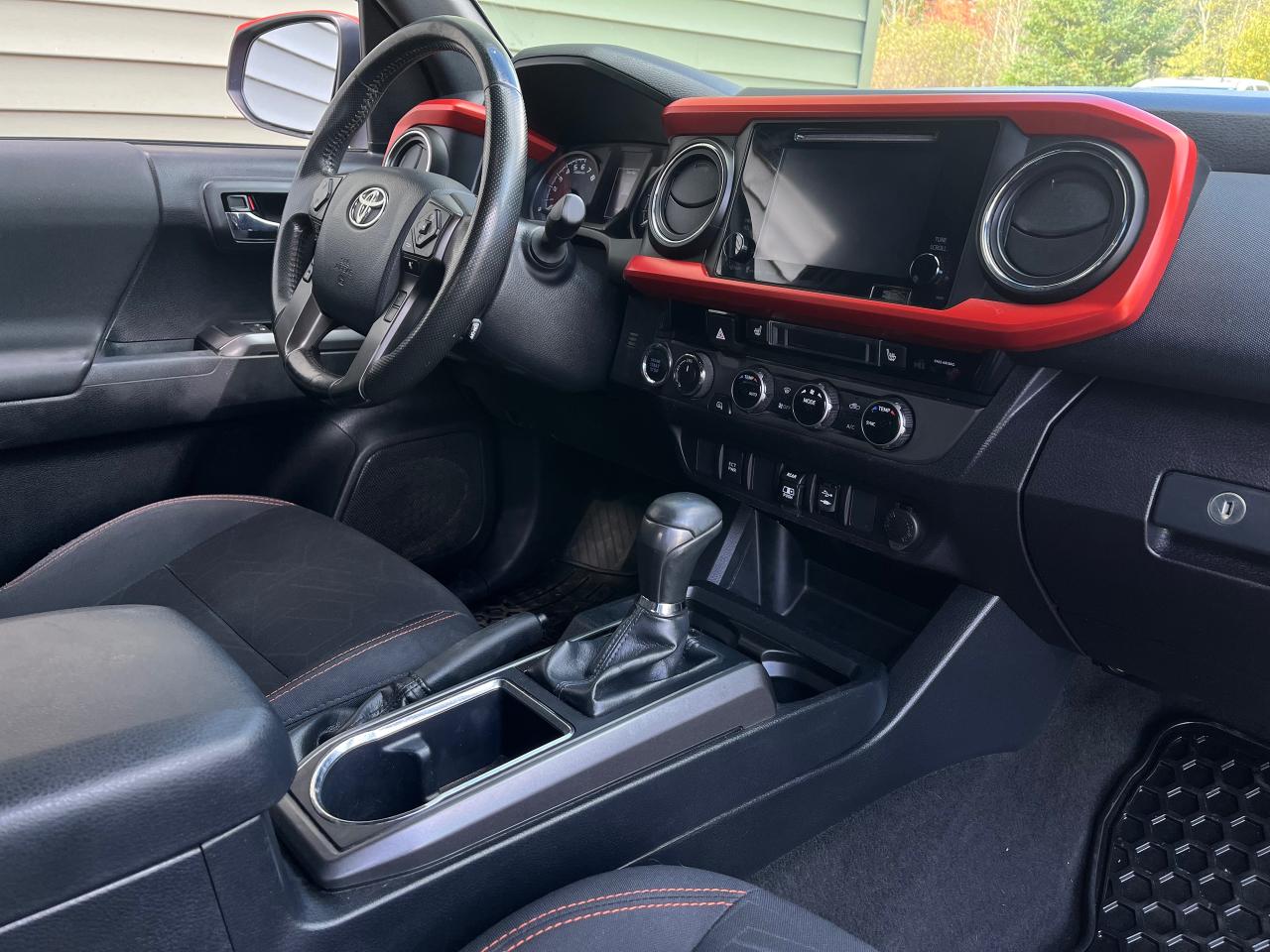 2018 Toyota Tacoma TRD Sport - Photo #3