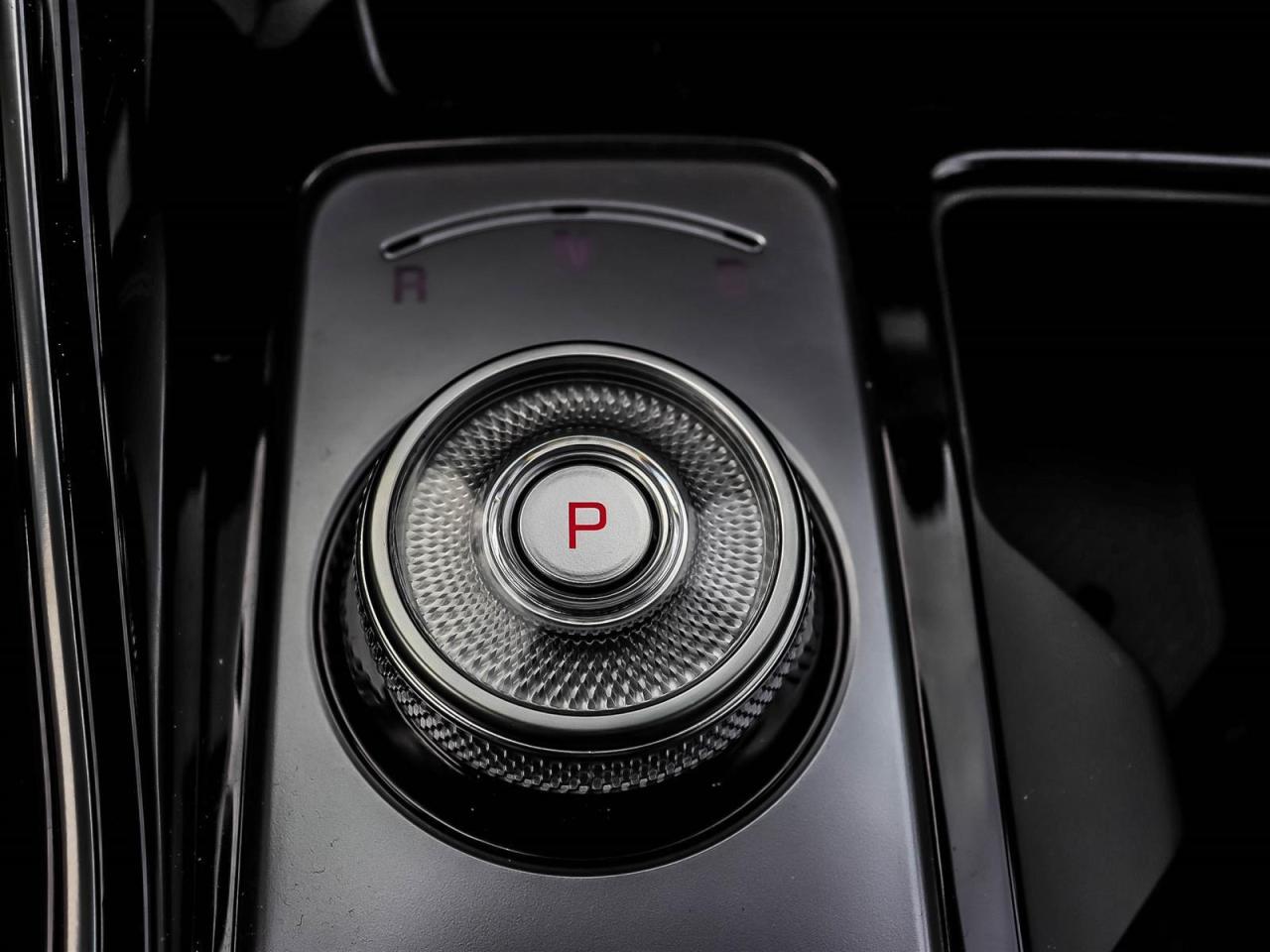 2026 Kia Sorento Plug-In Hybrid SX Photo