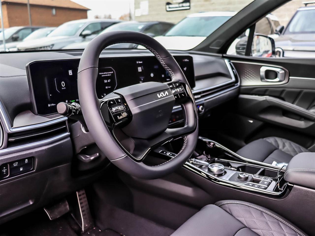 2026 Kia Sorento Plug-In Hybrid SX Photo2