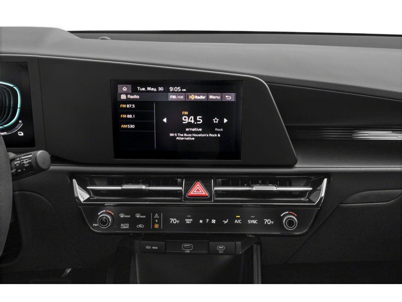 2025 Kia NIRO LX Photo