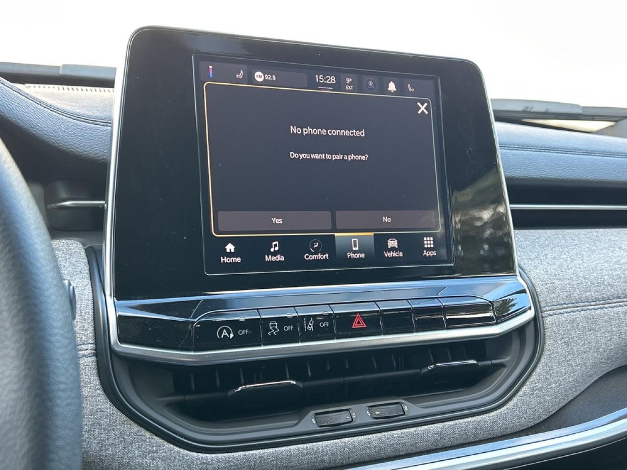 2025 Jeep Compass Sport 4X4/SPORT|HEATEDSEAT|LANEASSIST|COLLISIONWARING Photo