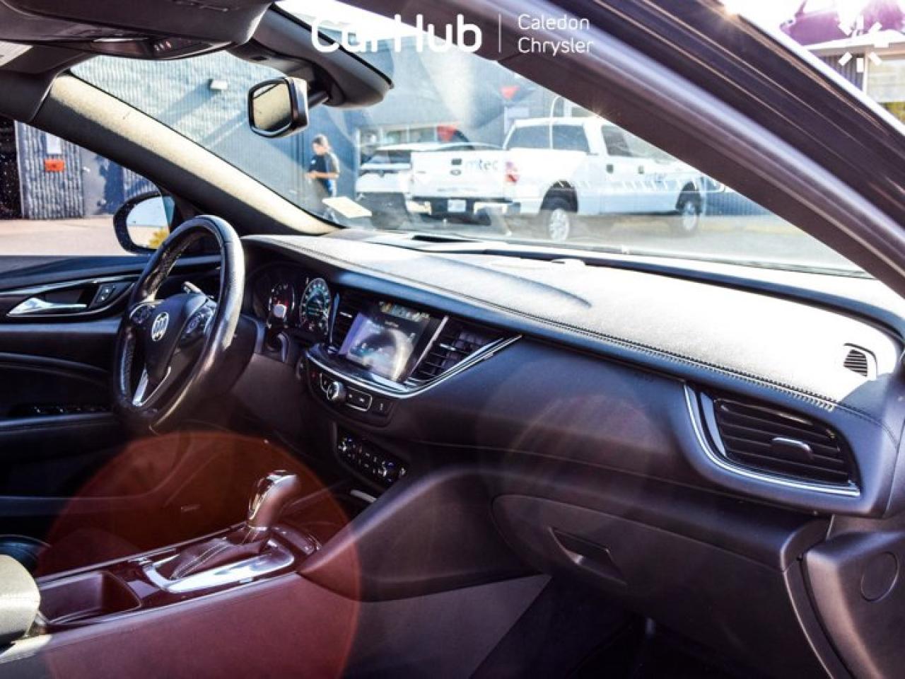 2018 Buick Regal Sportback GS AWD Sunroof Navi Leather Front Seats Massage System Alloy Photo