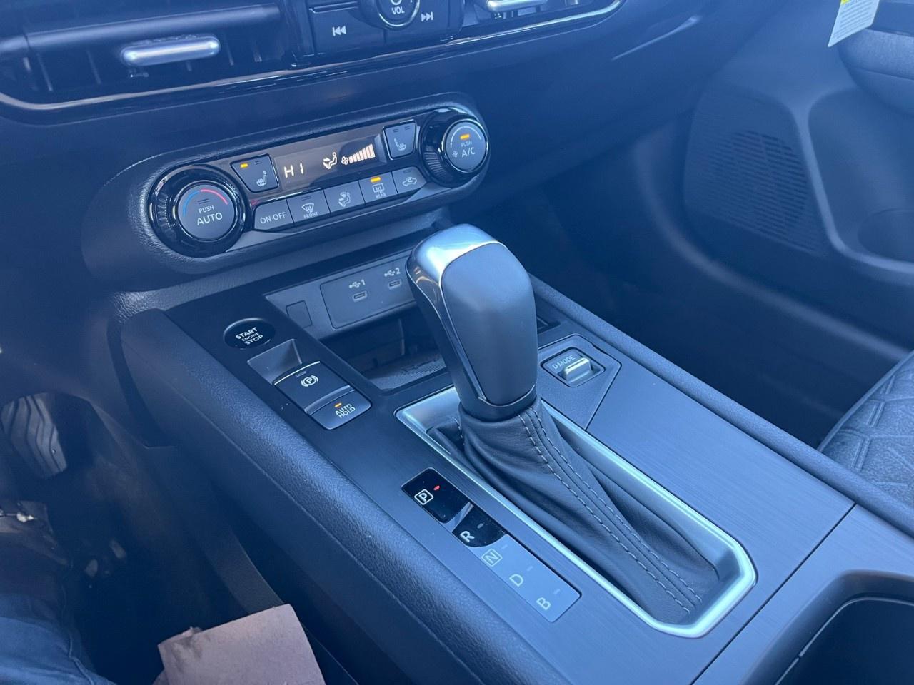 2026 Nissan Kicks SV AWD Photo