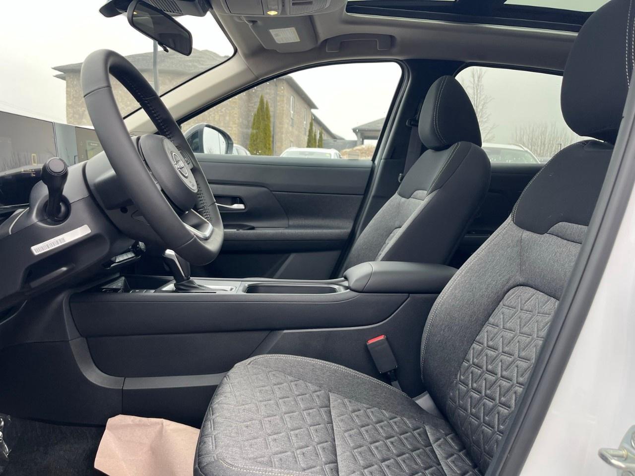 2026 Nissan Kicks SV AWD Photo