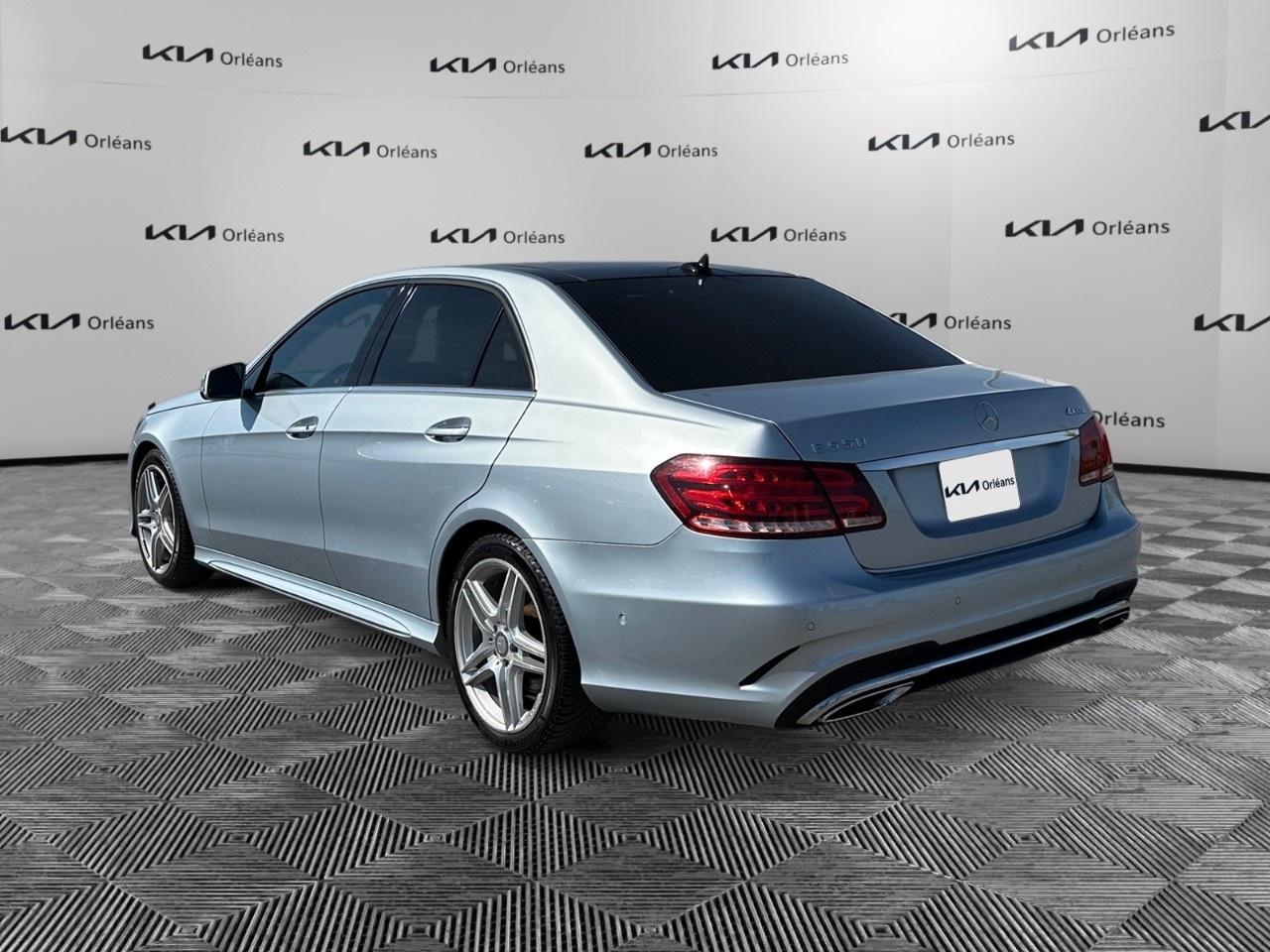 2014 Mercedes-Benz E-Class E 550 4MATIC Sedan Photo4
