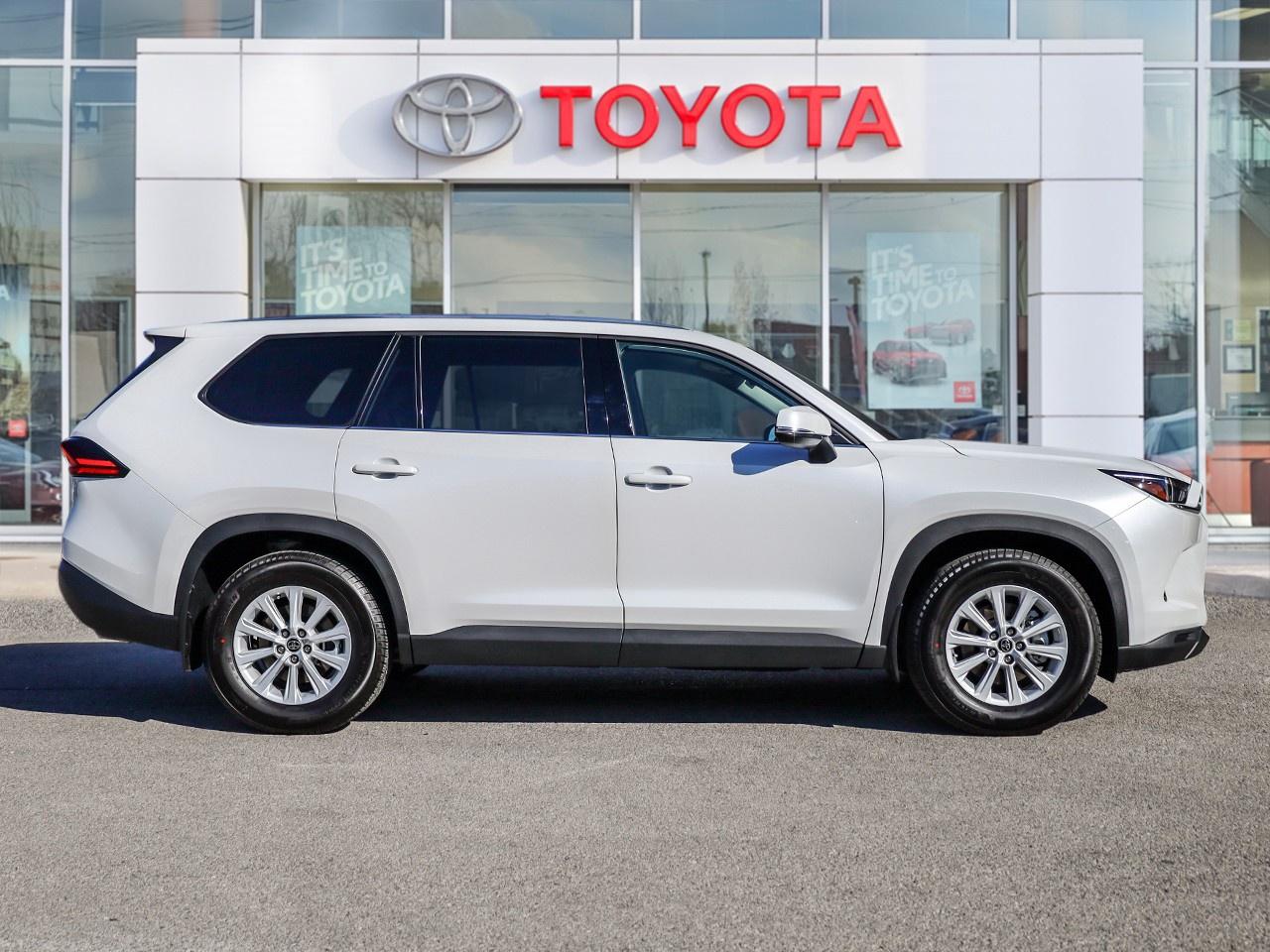 2025 Toyota Grand Highlander Hybrid XLE Photo2