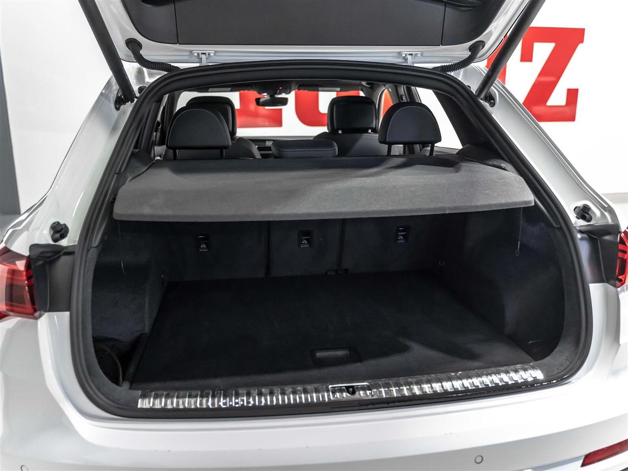 2024 Audi Q3 PROGRESSIV|S-LINE|BLINDSPOT|LANE DEPART|ACCIDENT FREE Photo