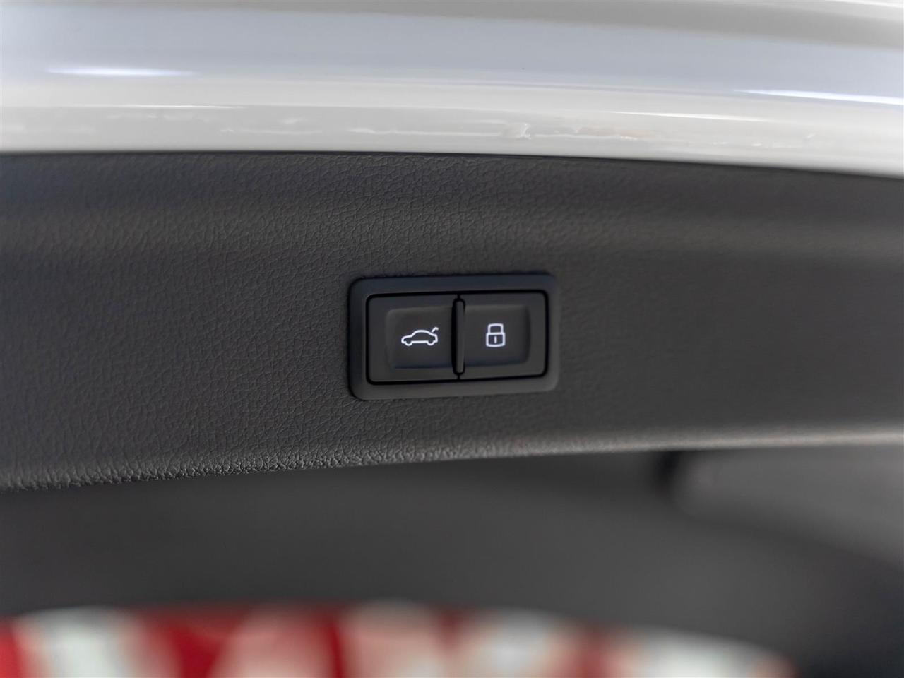 2024 Audi Q3 PROGRESSIV|S-LINE|BLINDSPOT|LANE DEPART|ACCIDENT FREE Photo