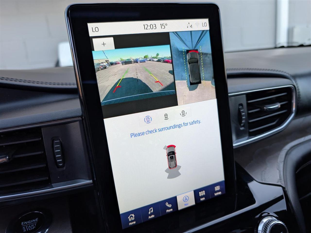 2023 Ford Explorer PLATINUM AWD - PANO ROOF - NAVI - 6 PASS Photo